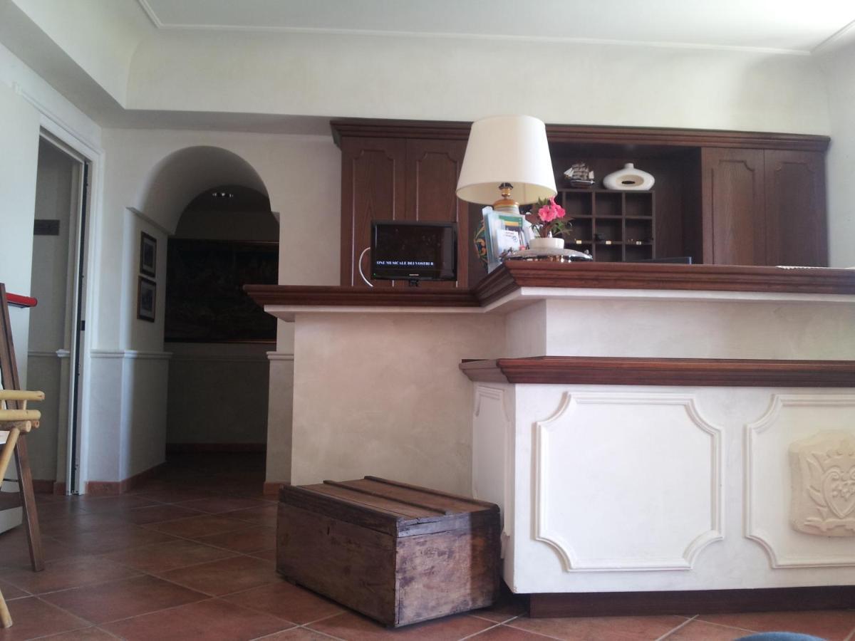 Hotel Villa Cerelis Diamante Bagian luar foto